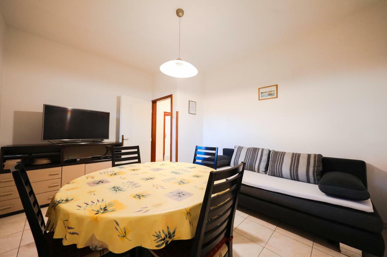 Apartman Antisin Задар Екстериор снимка