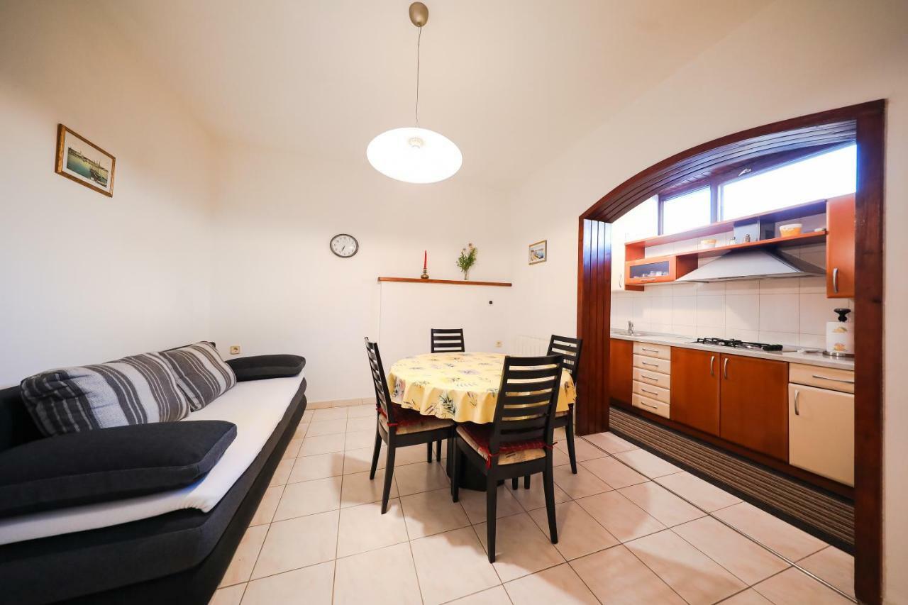 Apartman Antisin Задар Екстериор снимка