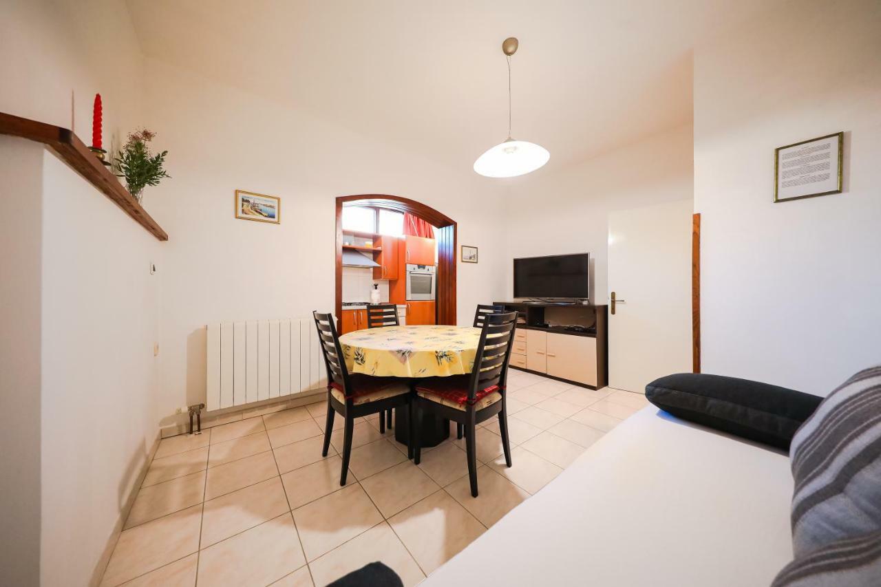 Apartman Antisin Задар Екстериор снимка