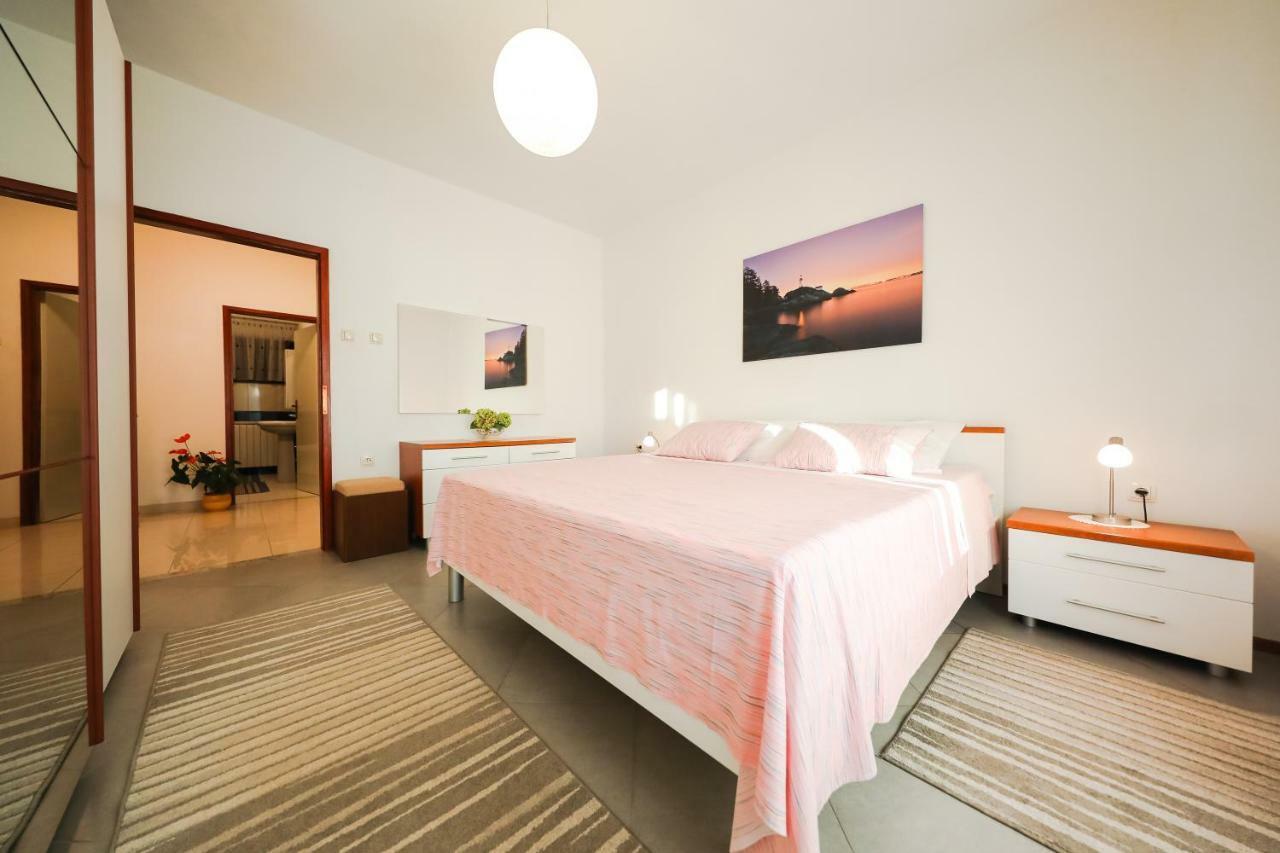 Apartman Antisin Задар Екстериор снимка